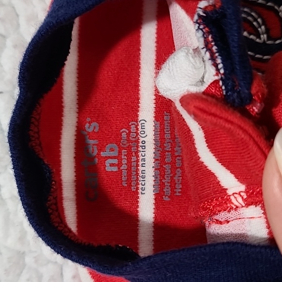 (Pre-loved) NB Carter's Footies - Picture 4 of 4